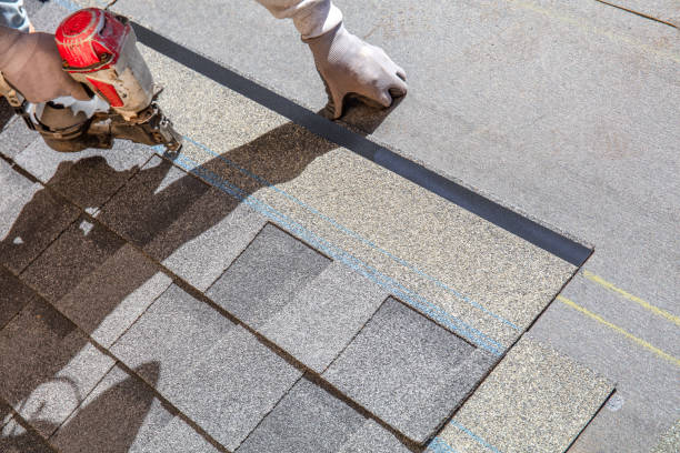 Best Roof Maintenance Services  in Huber Ridge, OH