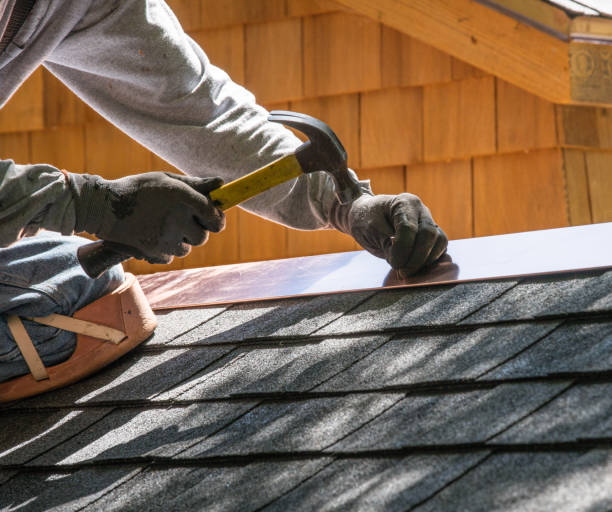 Best Flat Roof Repair Services  in Huber Ridge, OH
